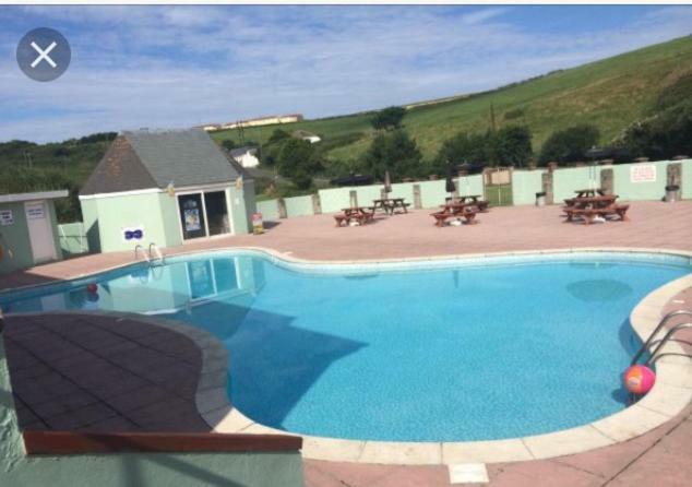 Take Me To The Beach At J&S Caravan Holidays Newquay Bay Resort Saint Columb Minor Εξωτερικό φωτογραφία